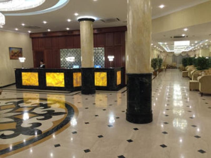 Ramada By Wyndham Almaty Hotel Eksteriør billede